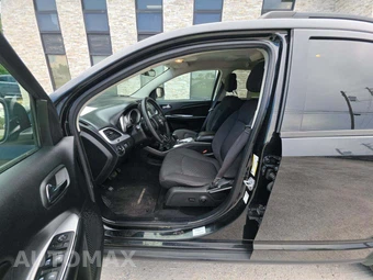 2017 Dodge Journey SXT – miniatura 6