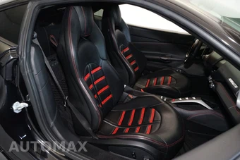 2017 Ferrari 488 GTB Coupe - miniatura 11