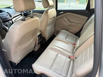 2017 Ford C-MAX Energi SE - miniatura 17
