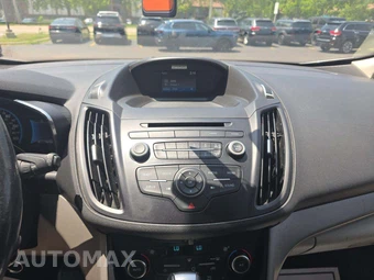 2017 Ford C-MAX Energi SE - miniatura 7