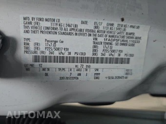 2017 Ford C-MAX Energi Titanium – miniatura 14