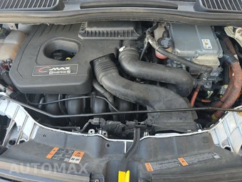 2017 Ford C-MAX Energi Titanium – miniatura 15