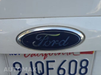 2017 Ford C-MAX Energi Titanium – miniatura 16