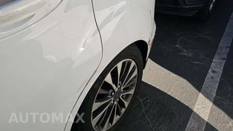 2017 Ford C-MAX Energi Titanium – miniatura 39