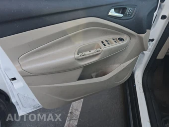 2017 Ford C-MAX Energi Titanium – miniatura 9