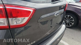 2017 Ford C-MAX Hybrid SE - miniatura 19