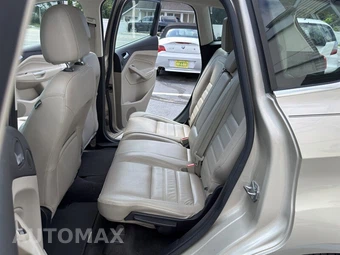 2017 Ford C-MAX Hybrid Titanium - miniatura 10