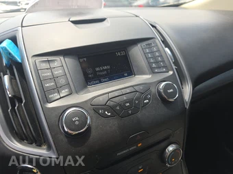 2017 Ford Edge SE - miniatura 17