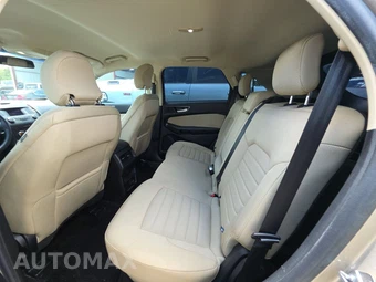 2017 Ford Edge SE - miniatura 19