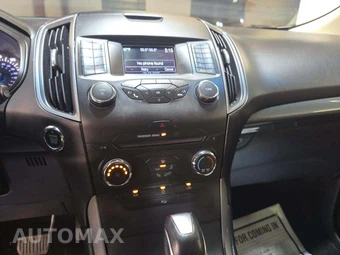 2017 Ford Edge SE – miniatura 10