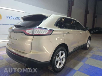 2017 Ford Edge SE – miniatura 3