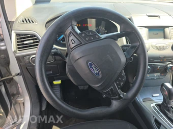 2017 Ford Edge SE – miniatura 10