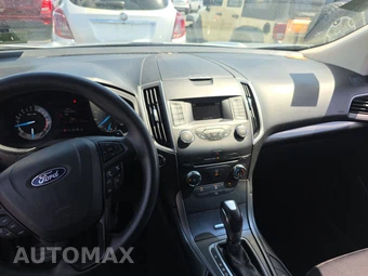 2017 Ford Edge SE – miniatura 11