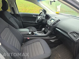 2017 Ford Edge SE – miniatura 8