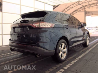 2017 Ford Edge SE - miniatura 4