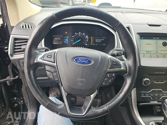 2017 Ford Edge SEL – miniatura 10