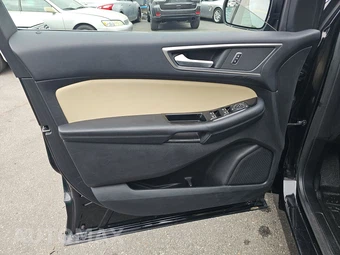 2017 Ford Edge SEL – miniatura 9