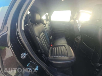2017 Ford Edge SEL – miniatura 13