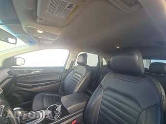2017 Ford Edge SEL – miniatura 8
