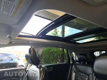 2017 Ford Edge SEL - miniatura 11
