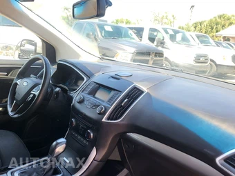 2017 Ford Edge SEL – miniatura 10