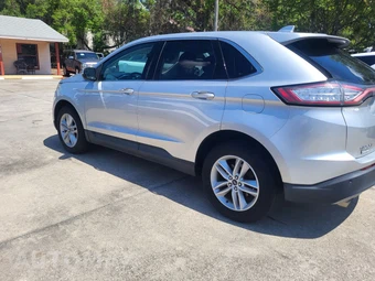 2017 Ford Edge SEL – miniatura 32