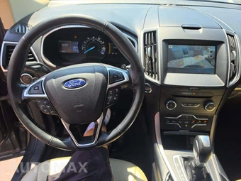 2017 Ford Edge SEL – miniatura 10