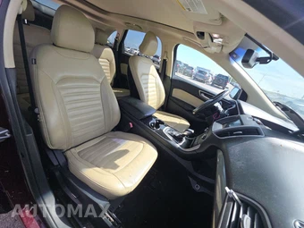 2017 Ford Edge SEL – miniatura 8