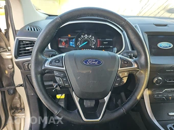 2017 Ford Edge SEL – miniatura 10