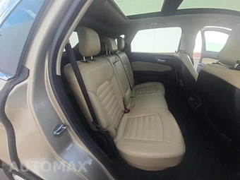 2017 Ford Edge SEL - miniatura 13