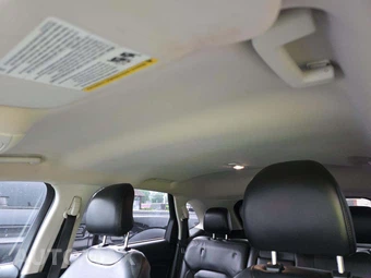 2017 Ford Edge SEL – miniatura 11