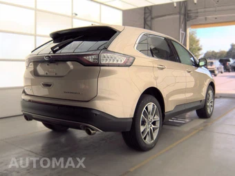 2017 Ford Edge Titanium – miniatura 4