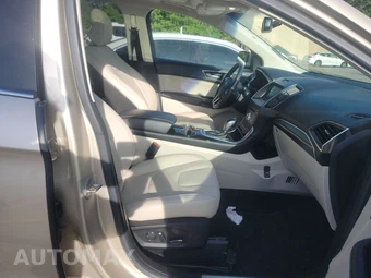 2017 Ford Edge Titanium – miniatura 8