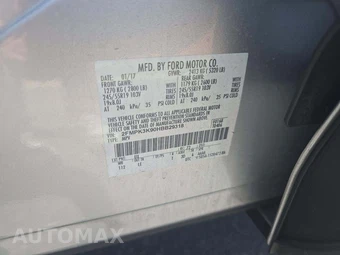 2017 Ford Edge Titanium – miniatura 2