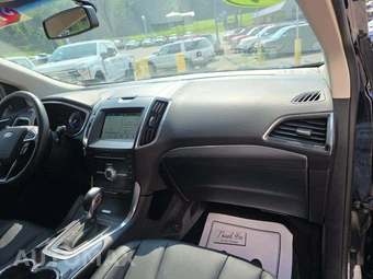 2017 Ford Edge Titanium - miniatura 16