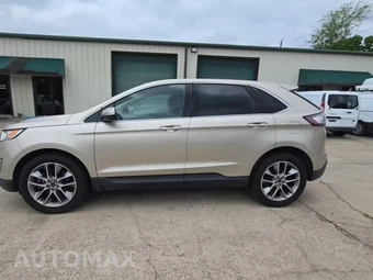 2017 Ford Edge Titanium – miniatura 3