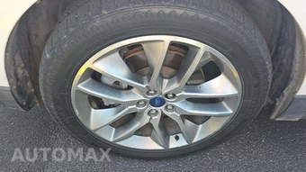 2017 Ford Edge Titanium – miniatura 29