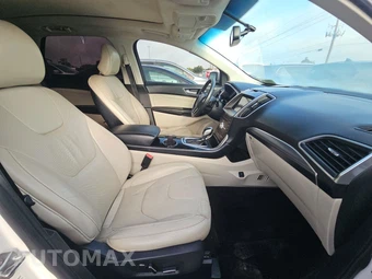 2017 Ford Edge Titanium – miniatura 8