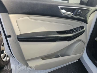 2017 Ford Edge Titanium – miniatura 9