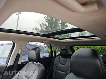 2017 Ford Edge Titanium - miniatura 11