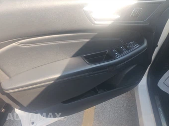 2017 Ford Edge Titanium – miniatura 9