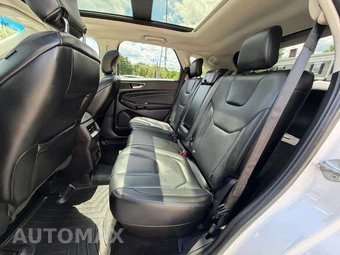 2017 Ford Edge Titanium - miniatura 16