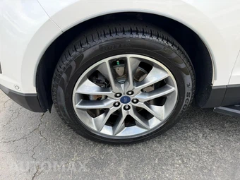 2017 Ford Edge Titanium - miniatura 9