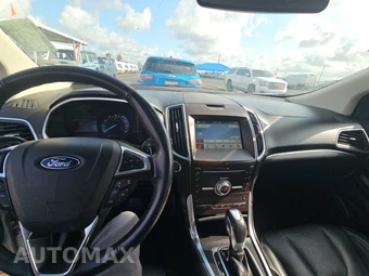 2017 Ford Edge Titanium - miniatura 11
