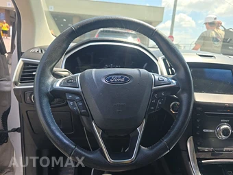 2017 Ford Edge Titanium - miniatura 16