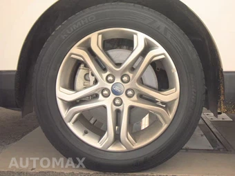 2017 Ford Edge Titanium - miniatura 9