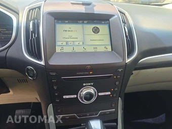 2017 Ford Edge Titanium – miniatura 7