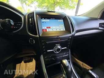2017 Ford Edge Titanium – miniatura 10