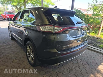 2017 Ford Edge Titanium – miniatura 2