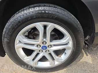 2017 Ford Edge Titanium - miniatura 10
